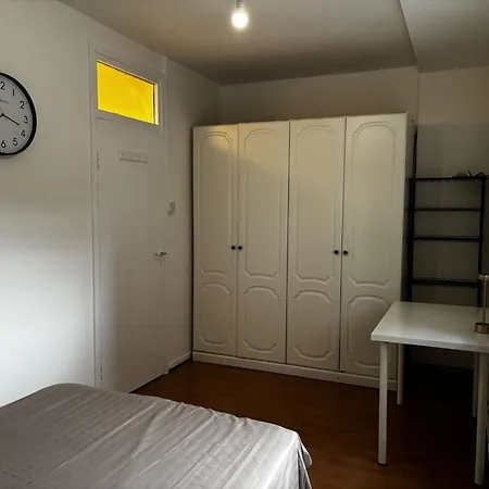 Super Cosy Flat In East