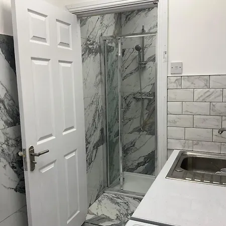 One Bedroom Apartment