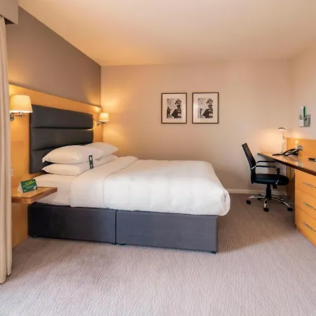 Hotel London Lock By Ihg Brentford