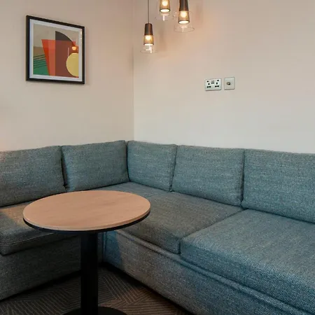 London Lock By Ihg 4*