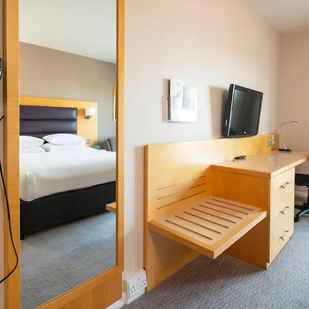 Hotel London Lock By Ihg Brentford