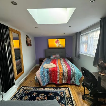 Orchard Annex Apartment *