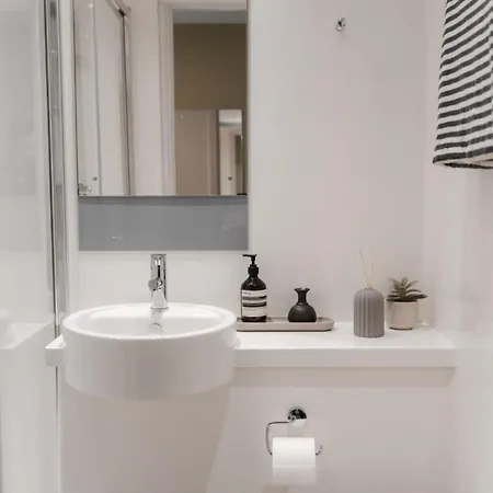 For Students Only Ensuites At Old Kent Road In London *