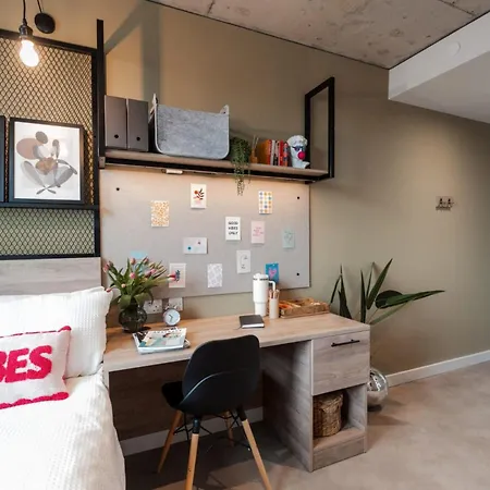 For Students Only Ensuites At Old Kent Road In London London