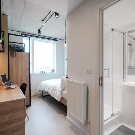 For Students Only Ensuites At Old Kent Road In London * London