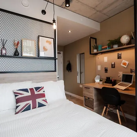 For Students Only Ensuites At Old Kent Road In London