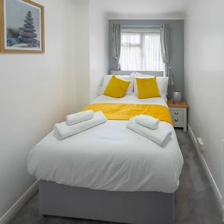 Amazing 2 Bedroom With Parking Belvedere