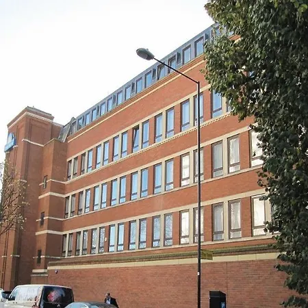 Ramada - Heathrow East Hounslow