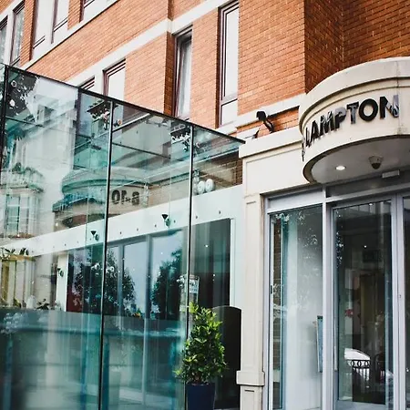 Hotel Ramada - Heathrow East 3*