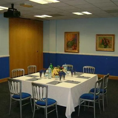 Ibis Styles Excel Hotel 3*
