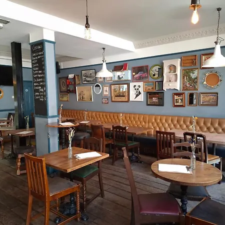 Hotel Old Ship Hackney 4*