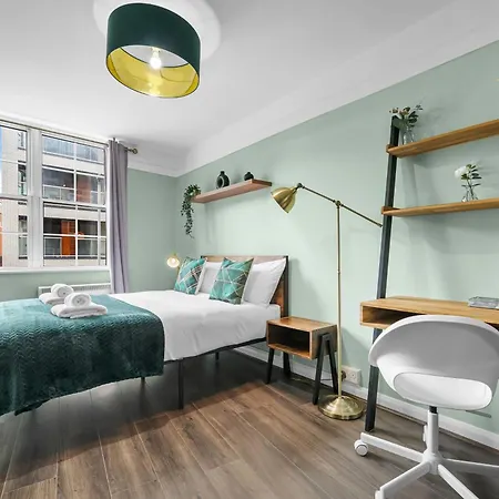 Chic 2 Bedroom Near Liverpool Street By Gold London