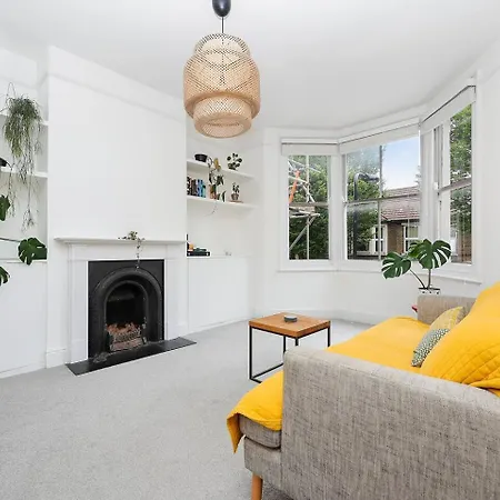 Apartment Pass The Keys Centrally Located Stylish Flat *