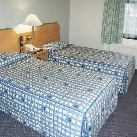 Hotel Norfolk Plaza