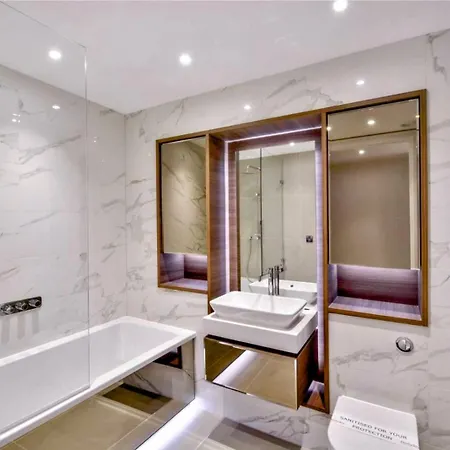 Appartamento Modern 1br At E1 Near Top Attractions Londra
