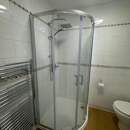 Beckton With Free Parking * London