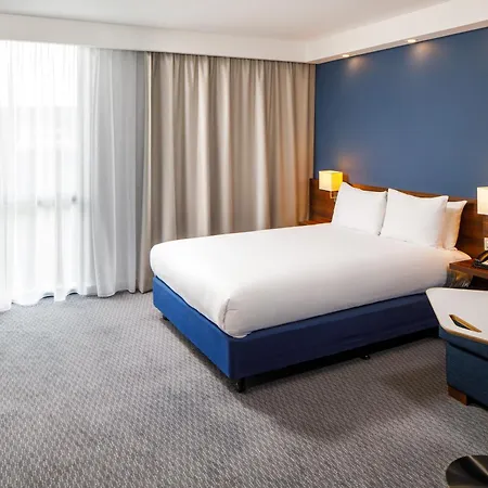 Holiday Express - Excel By Ihg