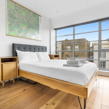 And Bright 1 Bedroom Flat - Peckham * London