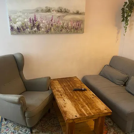 Apartment Impeccable 1-bed In London