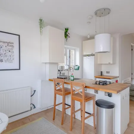 Stylish & Homely 1bd Flat - Walthamstow! Apartment *