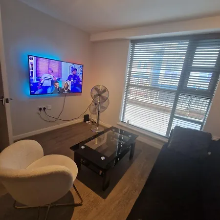 Aarons Riverview Luxury