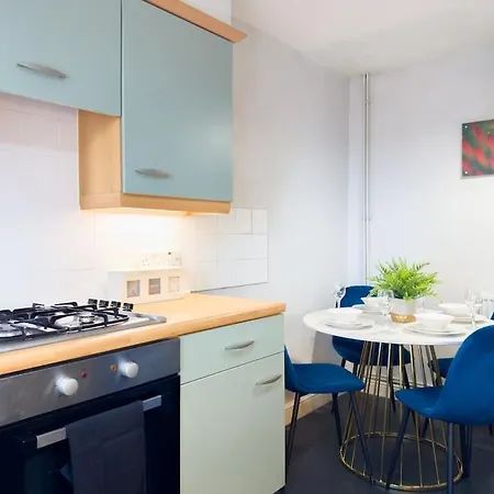 Last-minute Reserve L Modern 2 Double Bed For 5 Guests L Hofin Short Lets & Serviced *