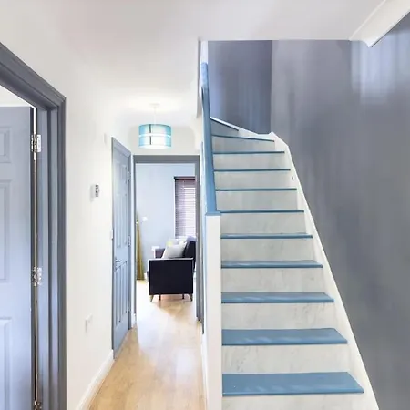 Last-minute Reserve L Modern 2 Double Bed For 5 Guests L Hofin Short Lets & Serviced London