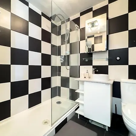Last-minute Reserve L Modern 2 Double Bed For 5 Guests L Hofin Short Lets & Serviced