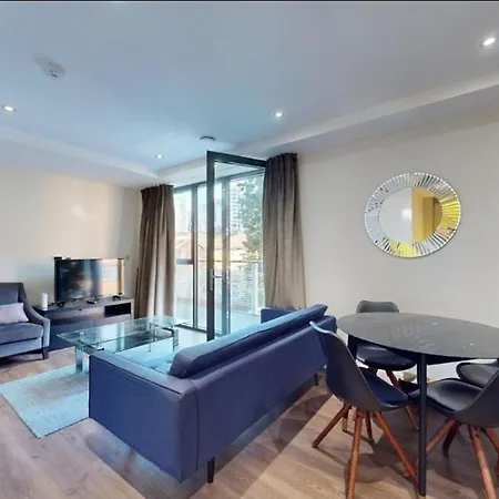 Skylights 2 Bed Lewisham Catford - Long Reservations Allowed *