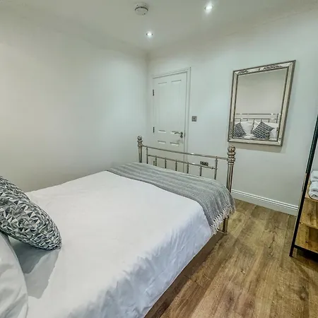 Stratford House Holiday home