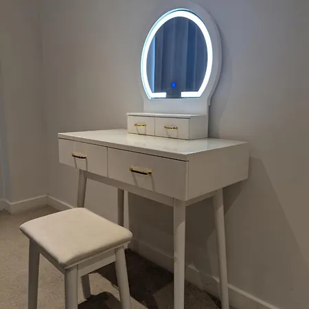 Apartment Modern Near Greenwich - Rooftop View London