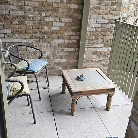 Gallions Reach - One Bed Flat Apartment *
