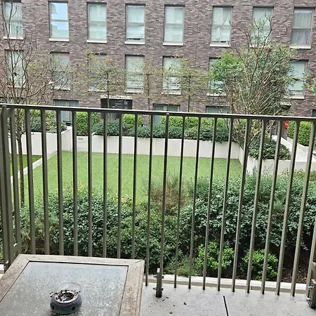 Apartment Gallions Reach - One Bed Flat Beckton