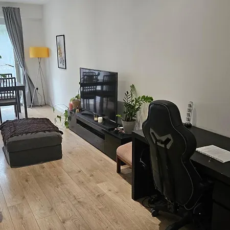 Gallions Reach - One Bed Flat Apartment Beckton