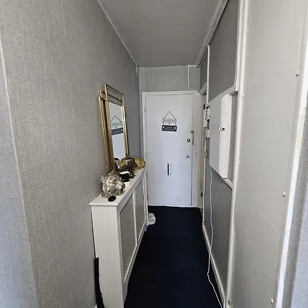 Double With Shared Facilities London
