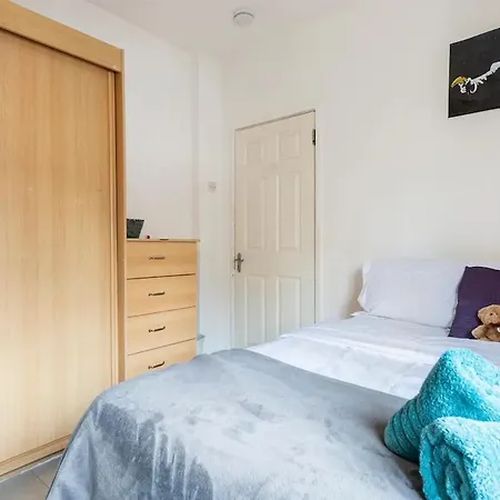 In Stepney-limehouse Guest house
