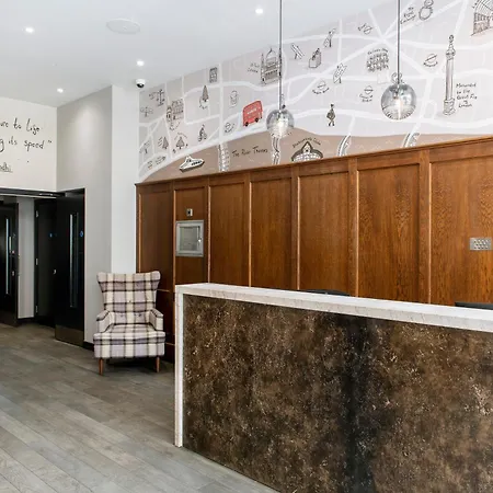Cove Cannon Street 4*