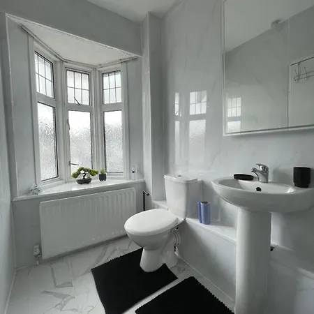 Cozy Private In Homestay Homestay Ilford