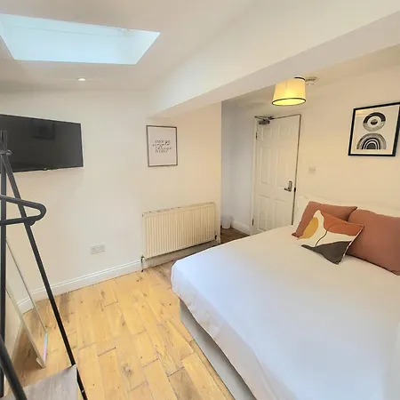 Maison d'hôtes En-suite Double - Leytonstone E11 Londres