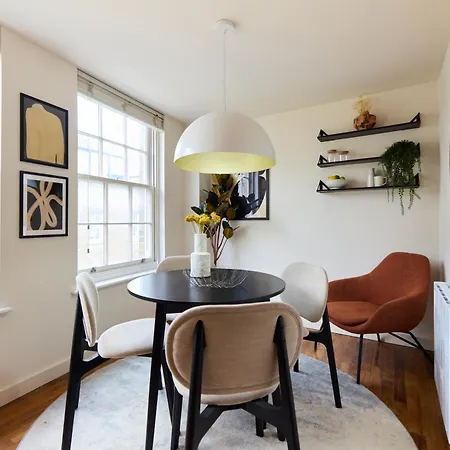 The Brick Lane Arms - Breathtaking 2bdr Penthouse With Balcony London