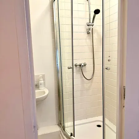 Holiday home Lovely House In A Beautiful Prime Location London