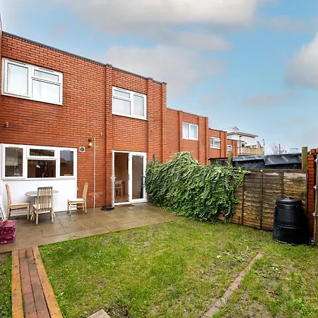 Guestready - Tranquil Retreat Near The Royal Docks *