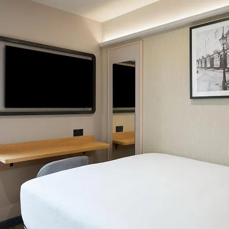 Four Points Express By Sheraton Euston Hotel London