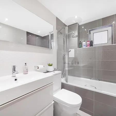Apartment A Beautiful Stylish 2 Bedroom -city Of London