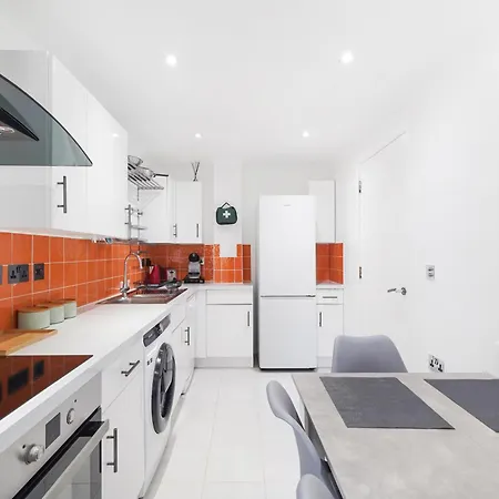 Apartment A Beautiful Stylish 2 Bedroom -city Of
