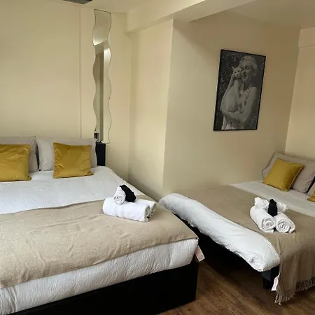 Guest house Ensuite Shoreditch London