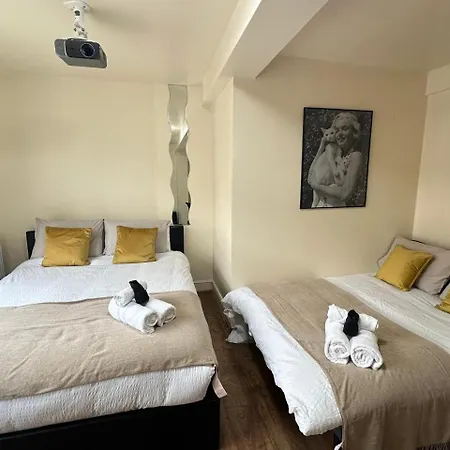 Guest house Ensuite Shoreditch London