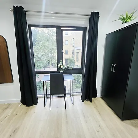 Gdy2 - The Dragon Apartment *