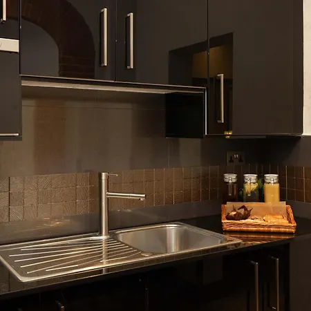 Montcalm Brewery Townhouse Hotel