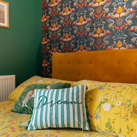 Holiday home Claremont - *